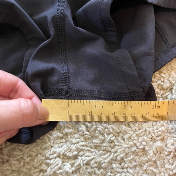 Lululemon Hawaiian Islands Speed Up Short - Picture 6 of 8